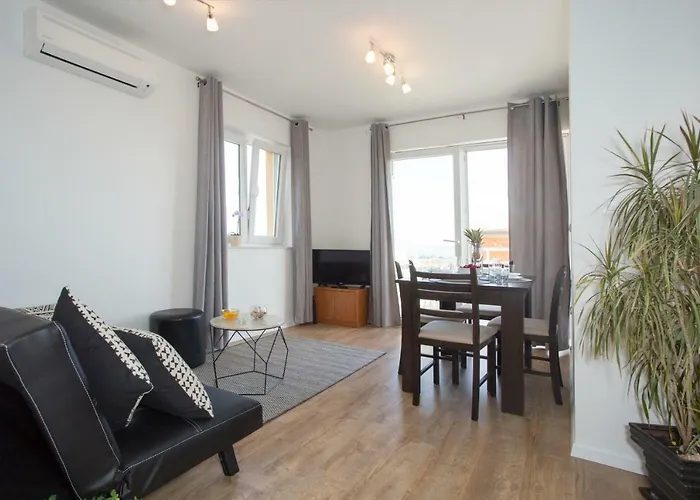 Apartment Ana